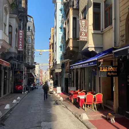 Appart hôtel In The Bar Street *